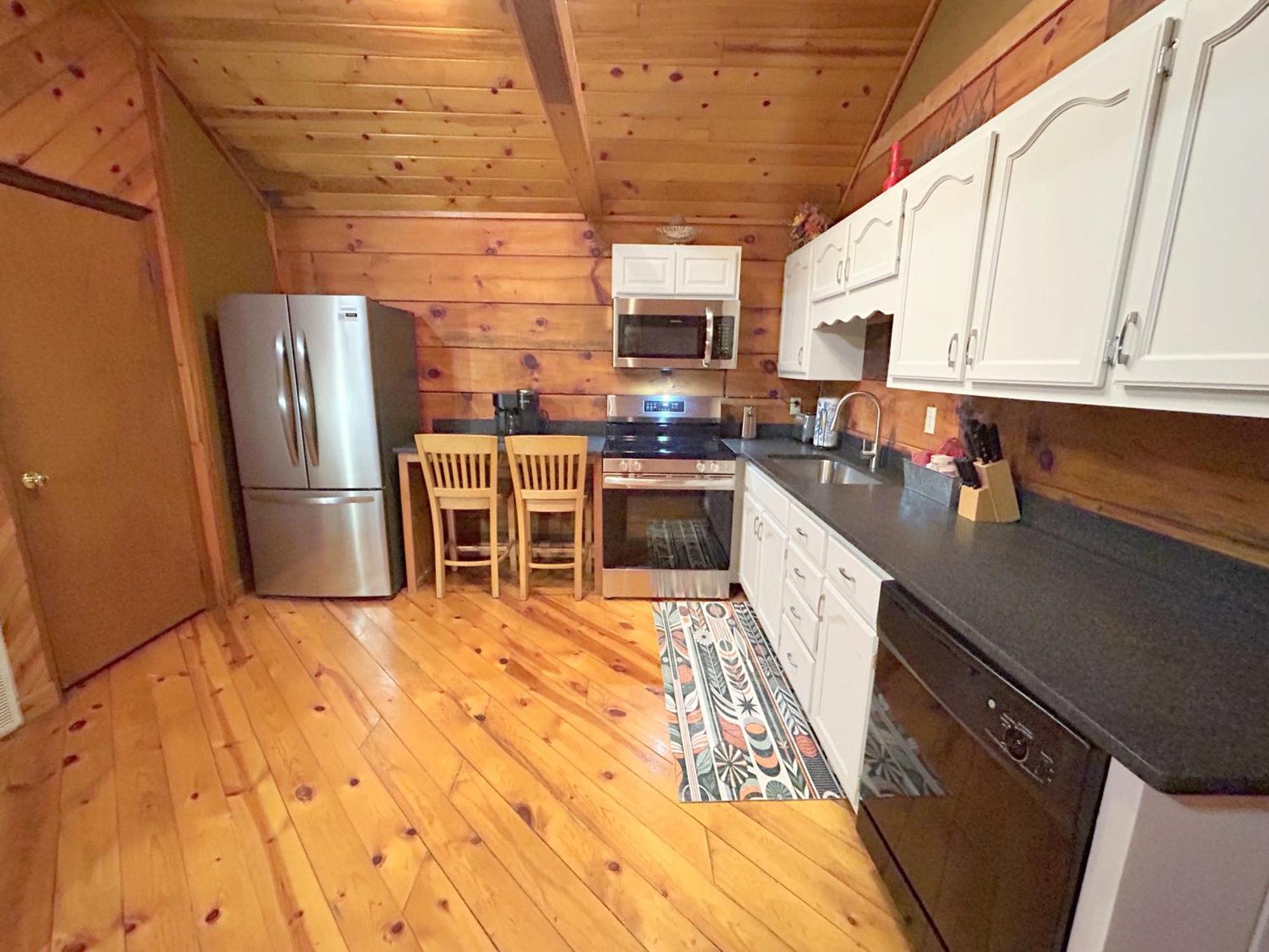 Honeymoon Hideaway Villa Гетлинбург Екстериор снимка